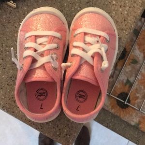 Size 7 girls sneakers
